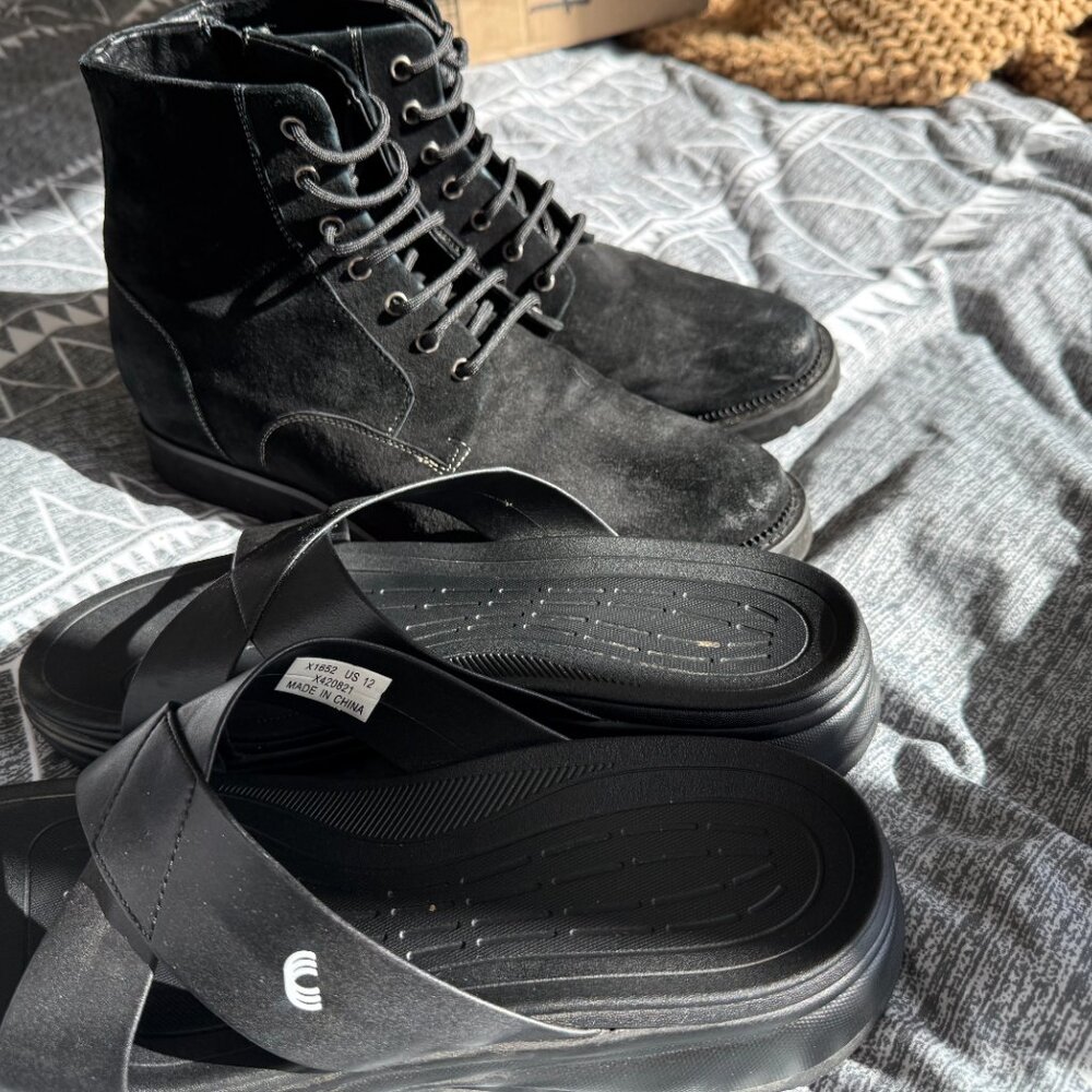 CALTO Men’s Size 12 Black Suede Elevator Boots + Slides Bundle - Picture 4 of 14
